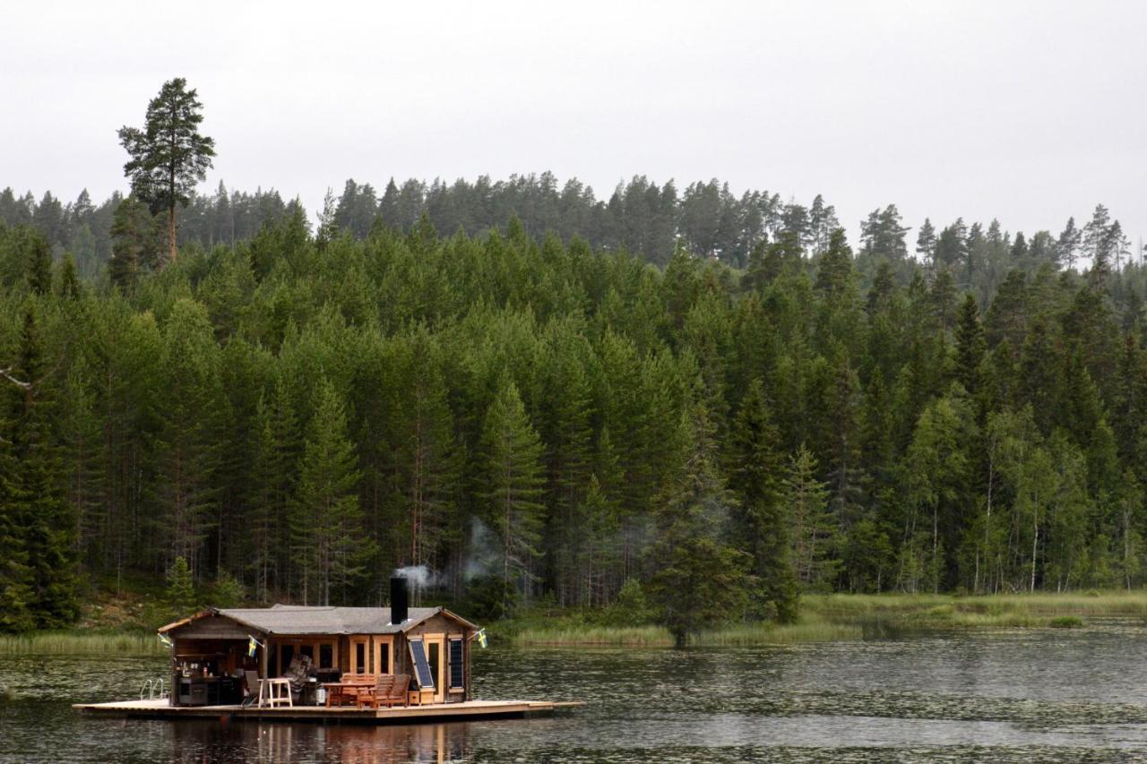 Rustika Strandstugor Utanfoer *