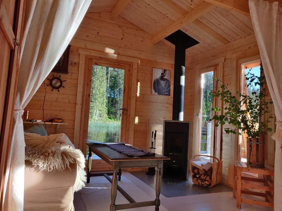 Rustika Strandstugor Utanfoer Country house