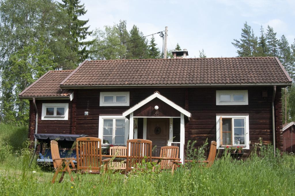 Rustika Strandstugor Utanfoer